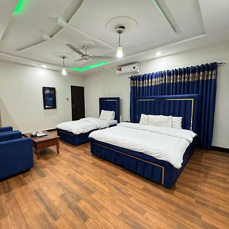 Decent Lodge Guest House Ісламабад Екстер'єр фото